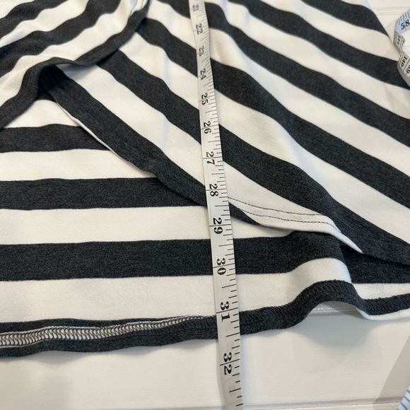 - Athleta charcoal great strip high low maxi skirt - Picture 4 of 6